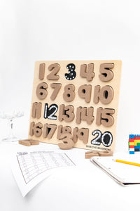 Thumbnail for Educational number puzzle set with tactile numbers 0-9 and quantity representations